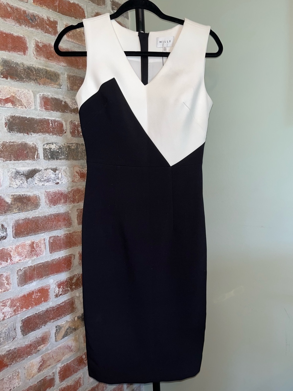 Milly black & white asymmetrical geometric sheath dress NWT | size 0